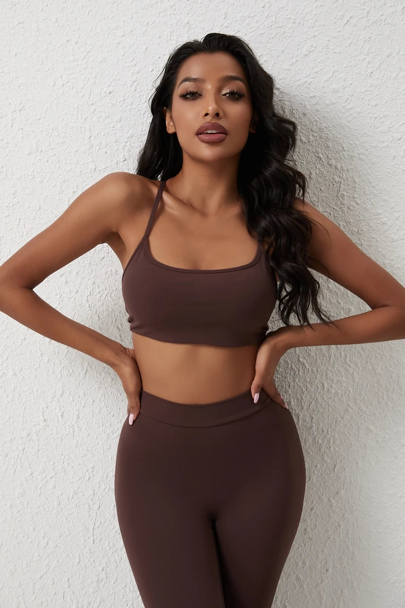 QINACTIVE Solid Low Impact Fitness Yoga Bra Crop Tank Top Women Sexy Back Cross Padded Sports Bra Workout Tops Plus Size