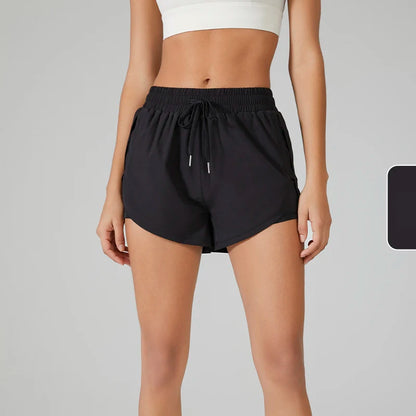 Elastic yoga shorts