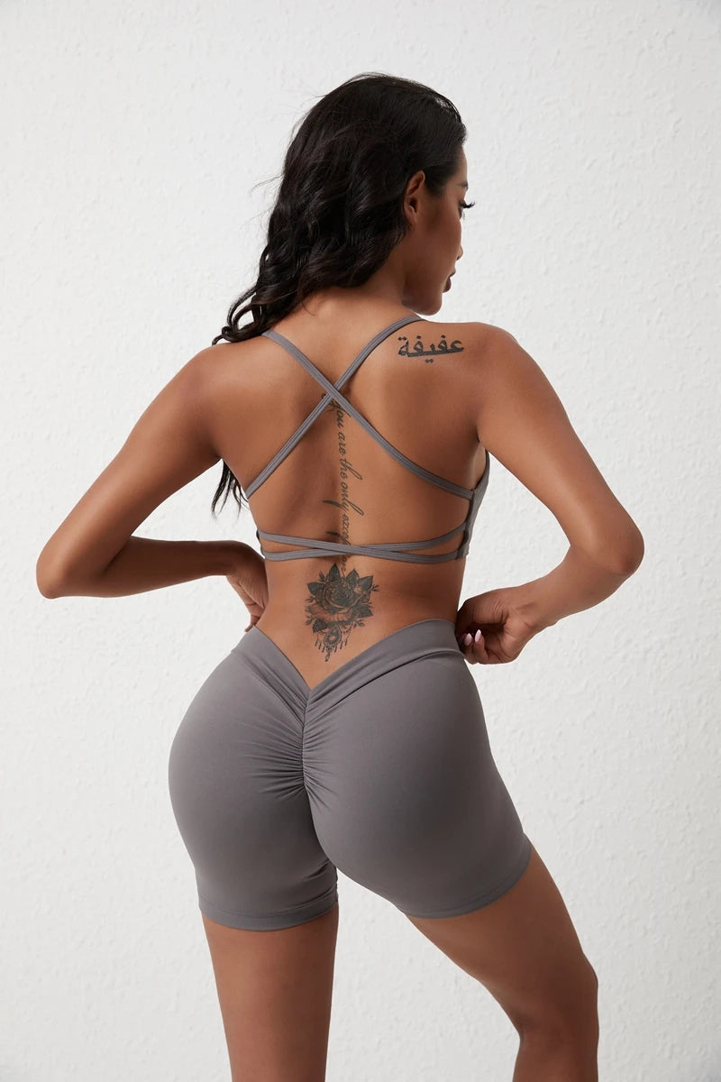 QINACTIVE Solid Low Impact Fitness Yoga Bra Crop Tank Top Women Sexy Back Cross Padded Sports Bra Workout Tops Plus Size