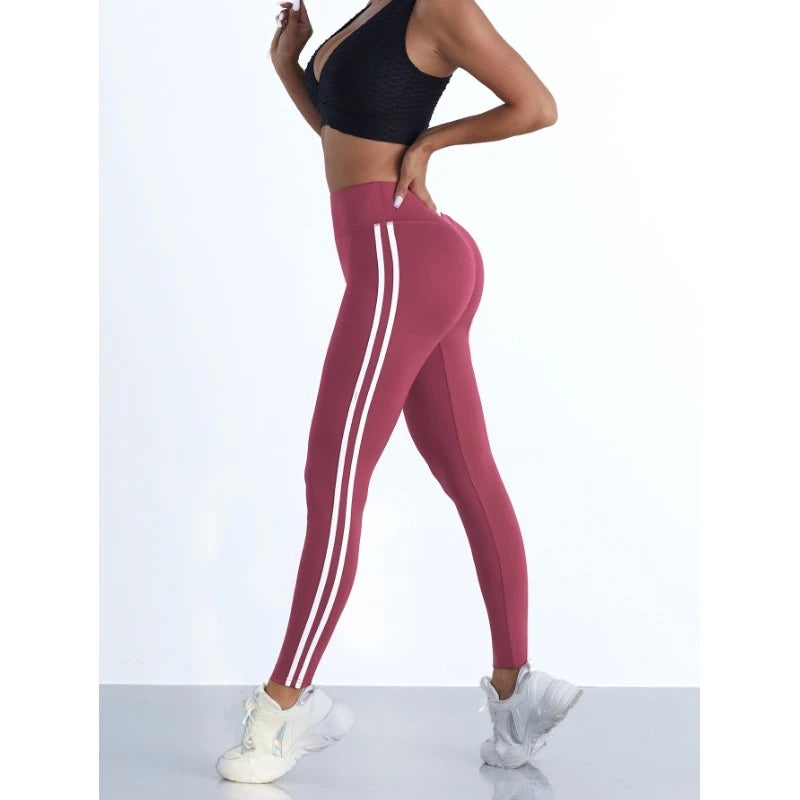 Pantalons fins à rayures